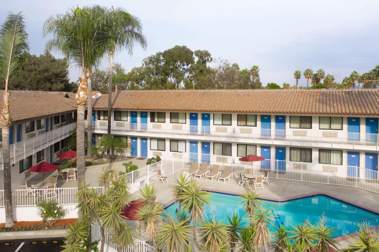 6-camarillo, Ca Hotel 2*